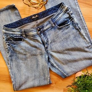 Signature Blue Women's Jeans